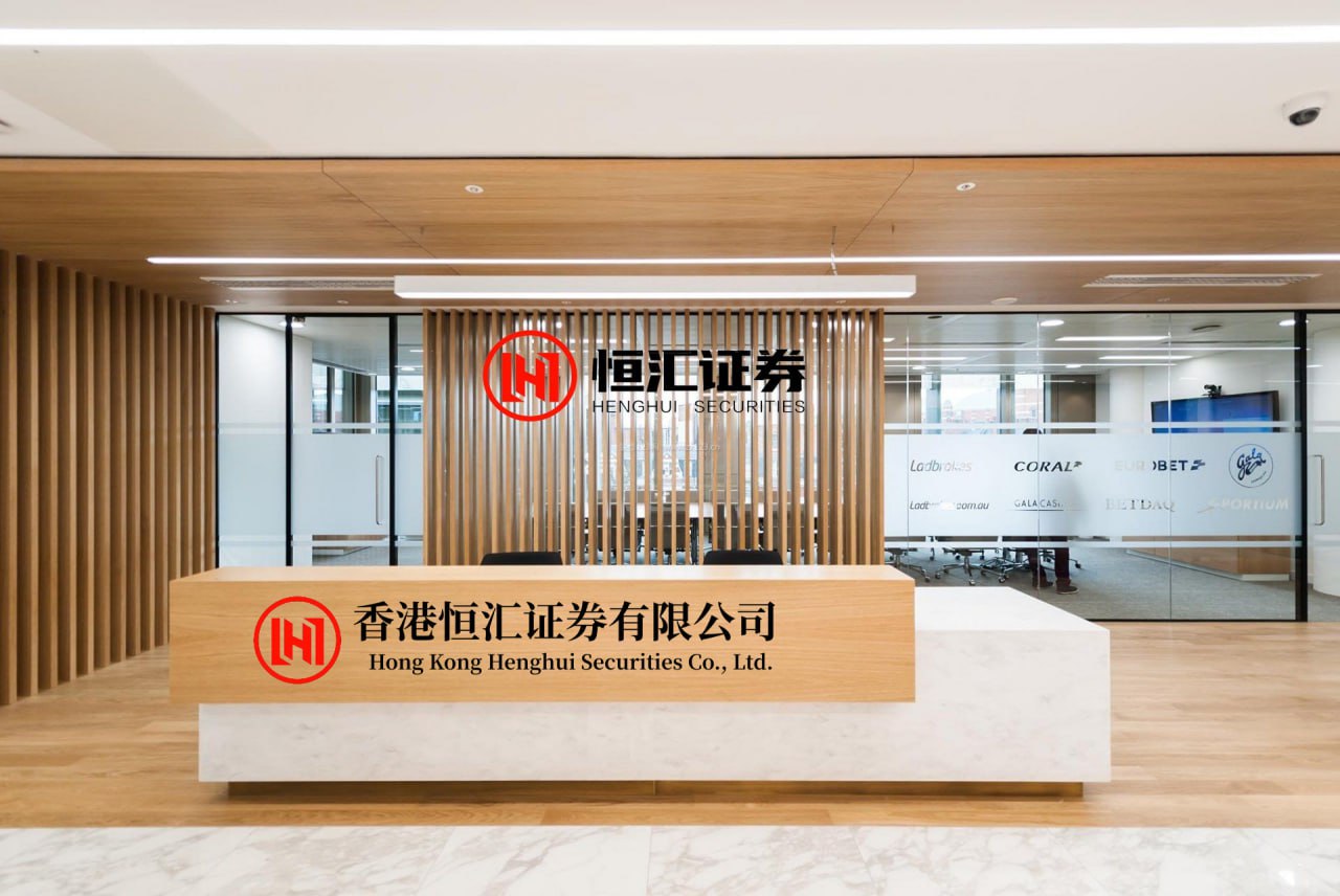 牛达人 吴京谢楠结婚14周年！吴京反向表白：谢谢你娶了我